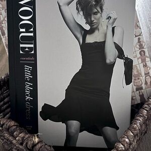 Vogue Essentials Little Black Dress Book